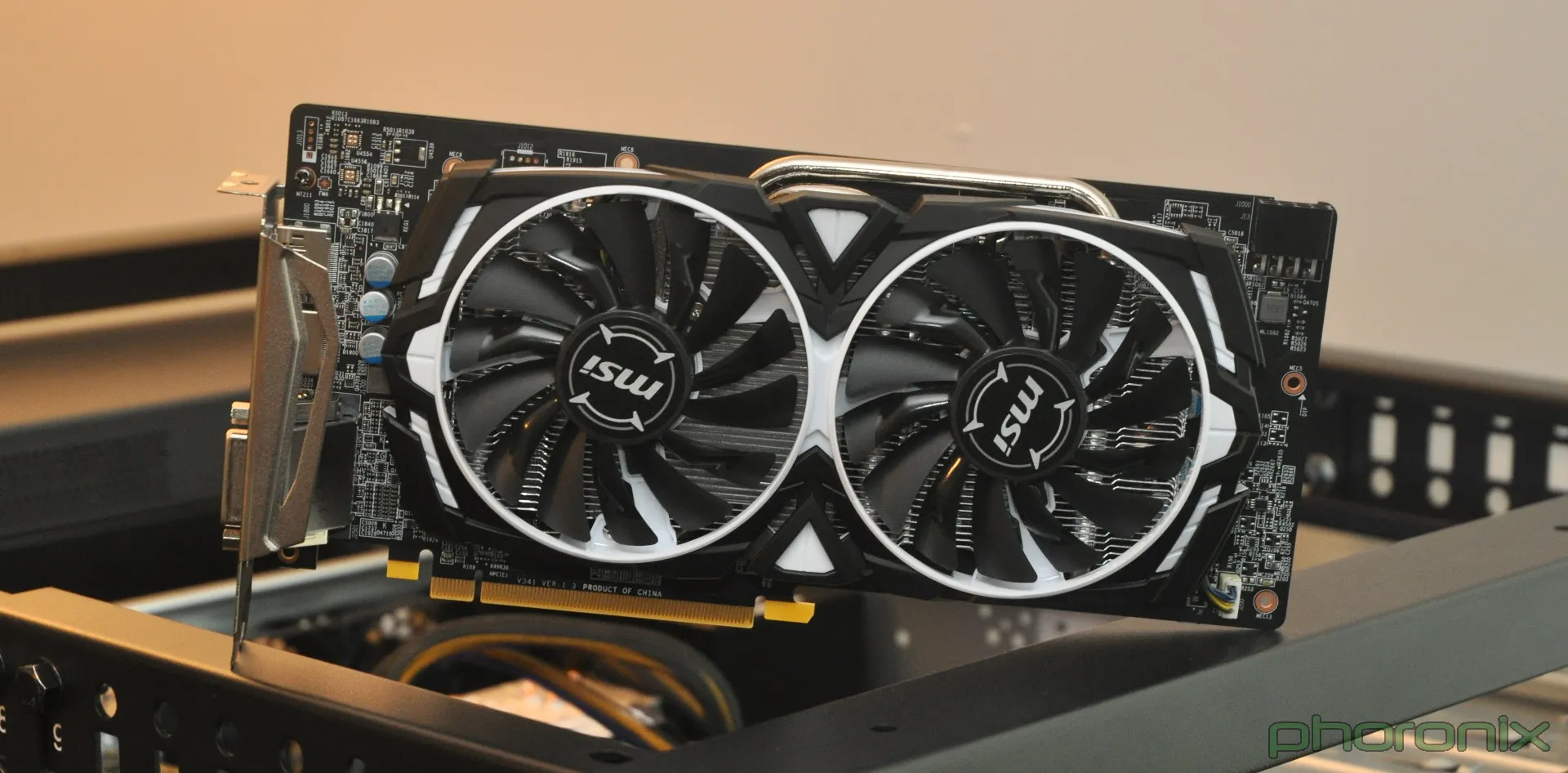 AMD Radeon RX 580 Linux OpenGL/Vulkan Benchmarks - Phoronix