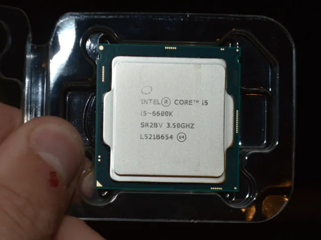 Intel Core I5 6600k Skylake Cpu Arrives What Linux Tests Would You Like To See Phoronix