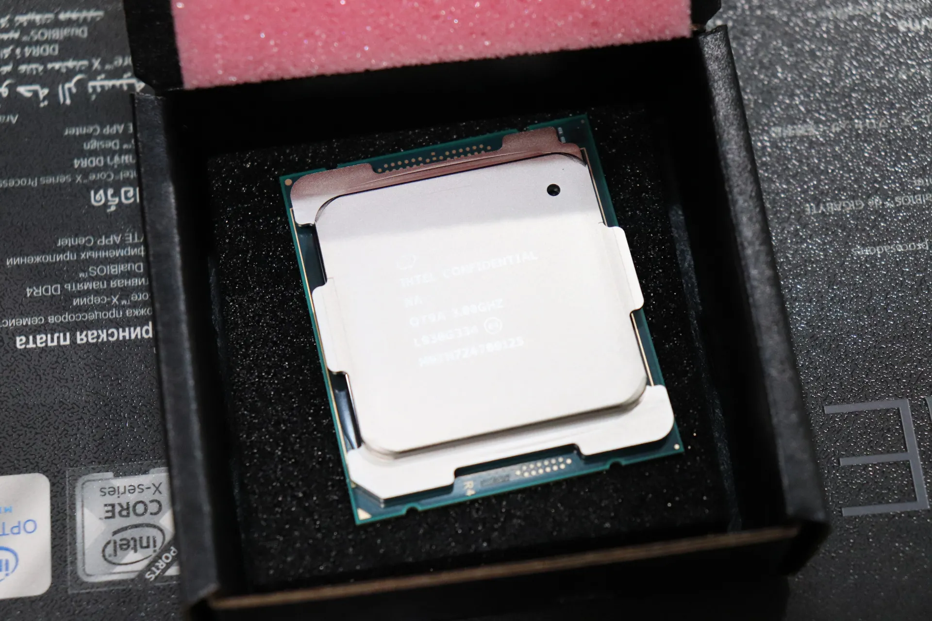 Intel Core i9-10980XE Extreme Edition Processor, 3 GHz, 18-Core for sale  online