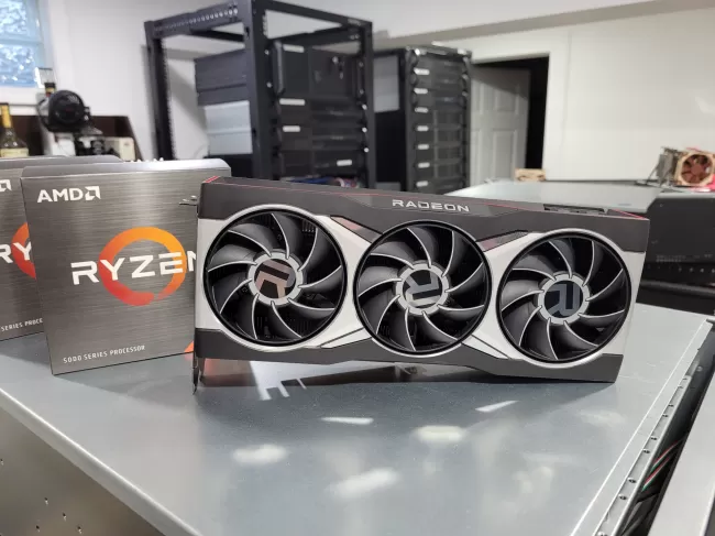 AMD Radeon RX 6800XT and GeForce RTX 3070 compared side by side