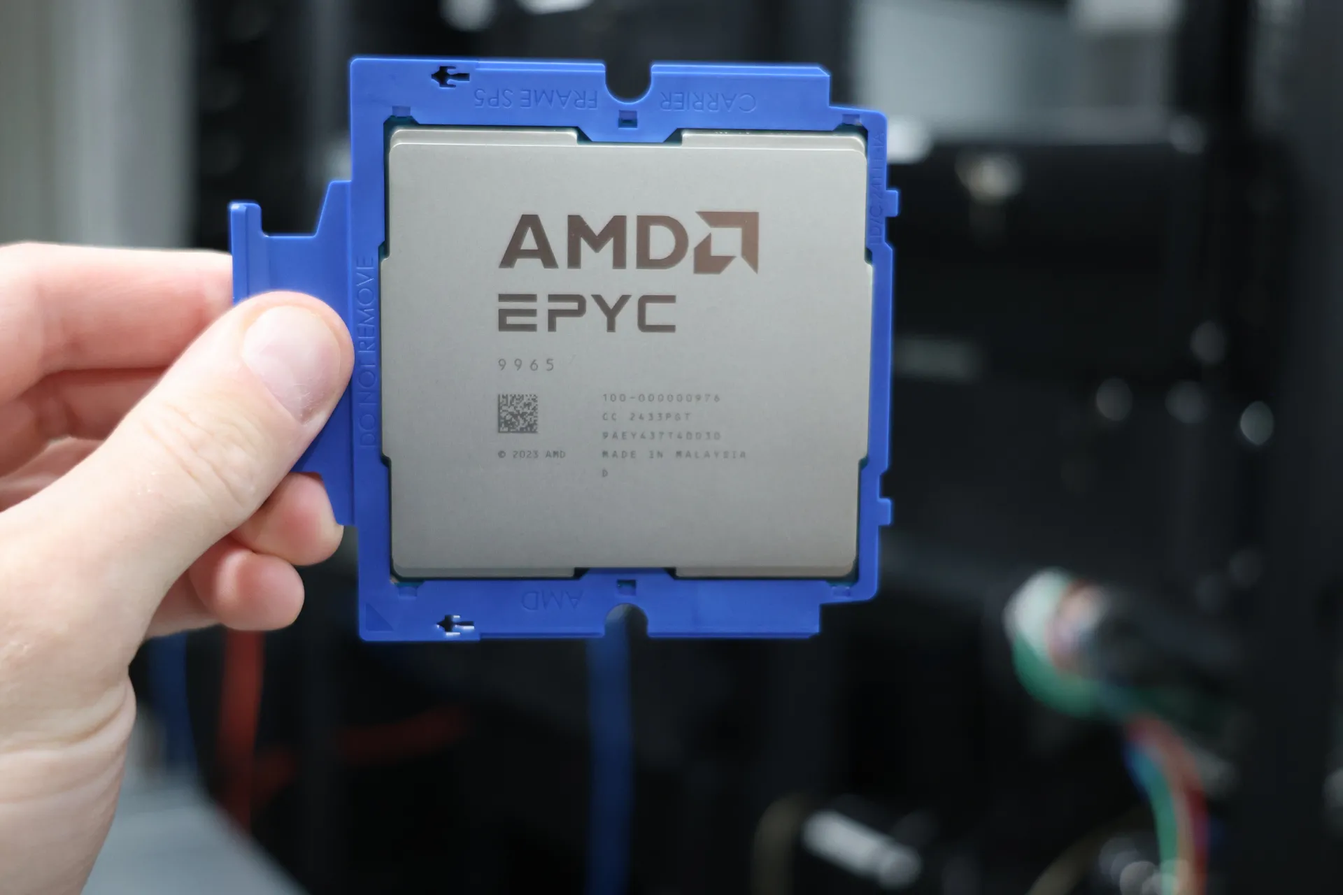 Linux 6.13 To Default To AMD P-State Driver For EPYC 9005 CPUs