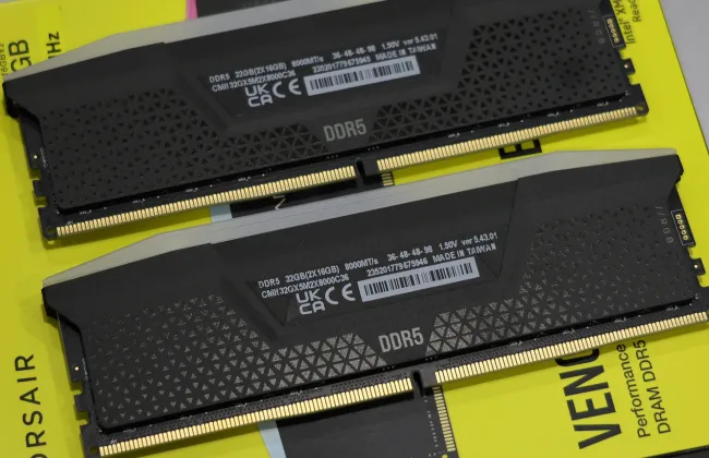 Memoria DDR5-8000 CMH32GX5M2X8000C36 de Corsair Vengeance