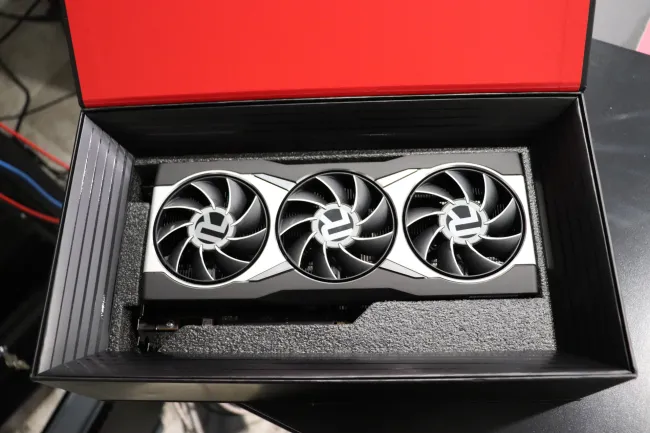 AMD to launch Radeon RX 6800 XT Midnight Black today 