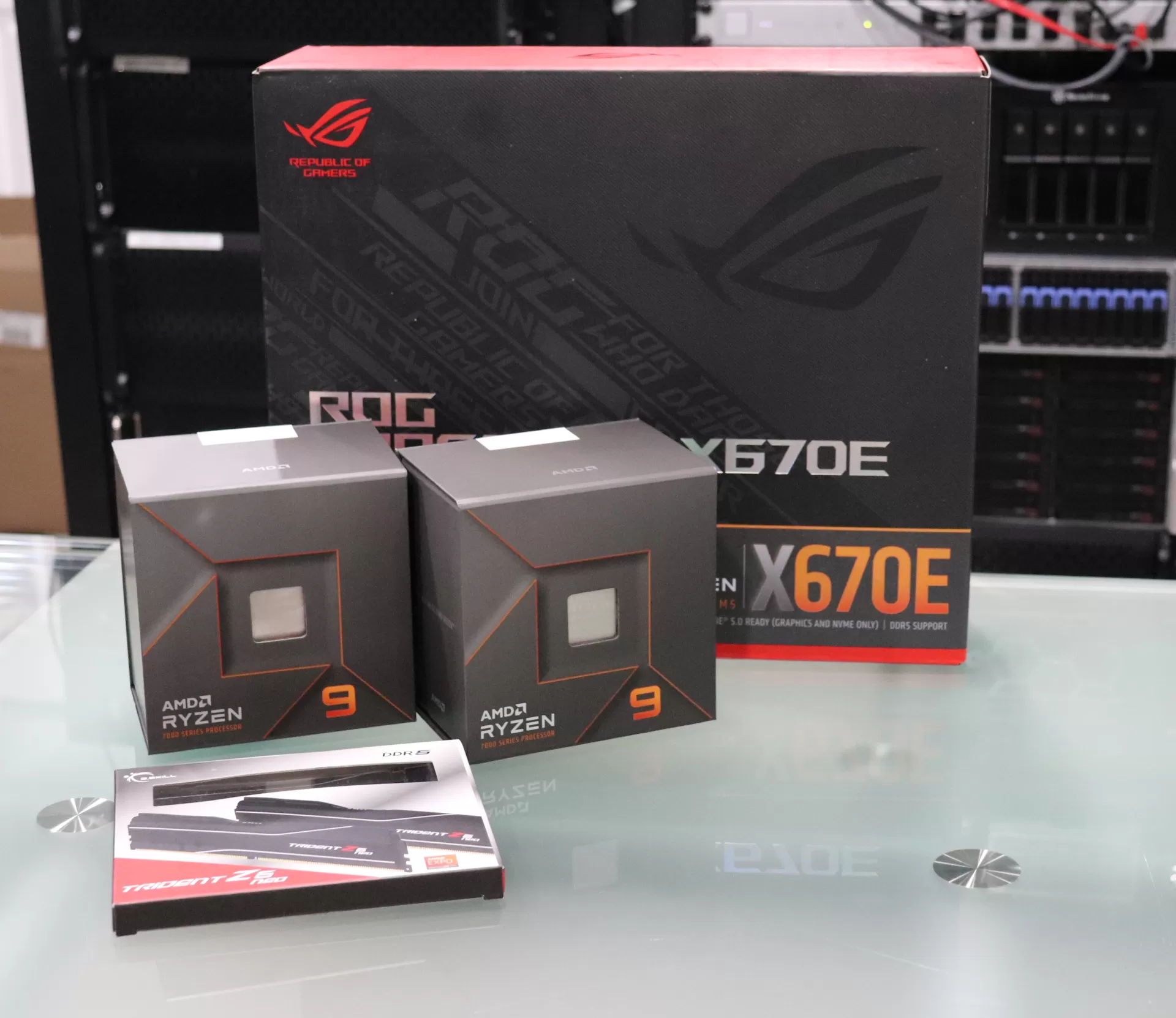 ストアアクティビテ Ryzen 9 7950X BOX【新品・未開封品】 PCパーツ