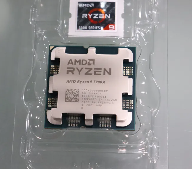 AMD Ryzen 9 7900X / Ryzen 9 7950X Benchmarks Show Impressive Zen 4 ...