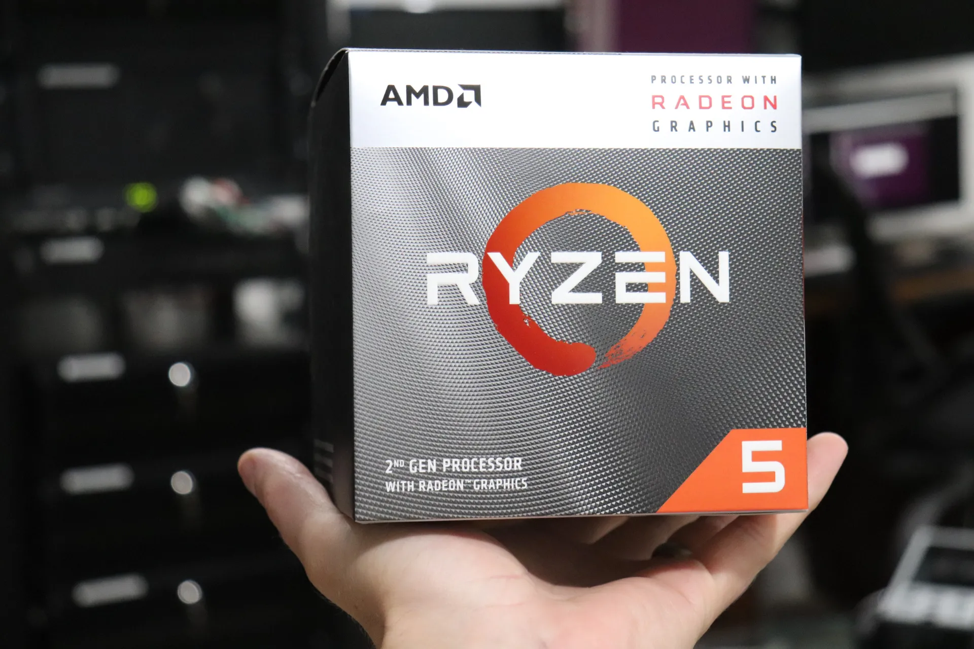 Ryzen 5 best sale 3400g 2nd gen