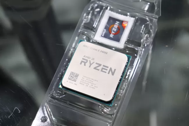 Amd ryzen 5 3400g vega online graphics