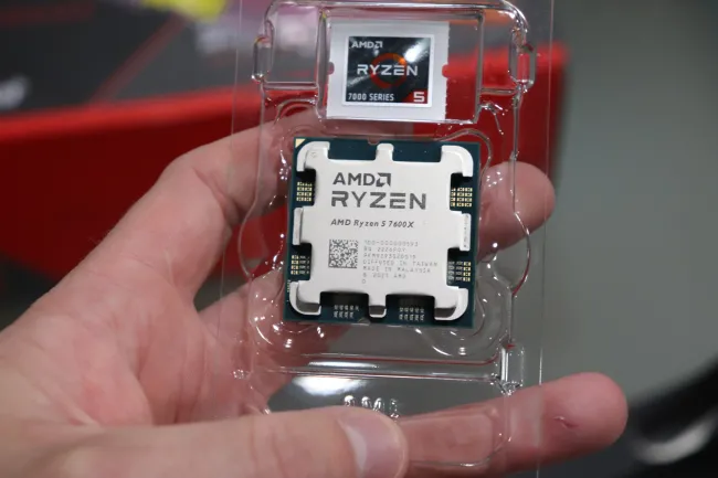 AMD Ryzen 5 7600X Review - Affordable Zen 4 for Gaming - Power Consumption  & Efficiency