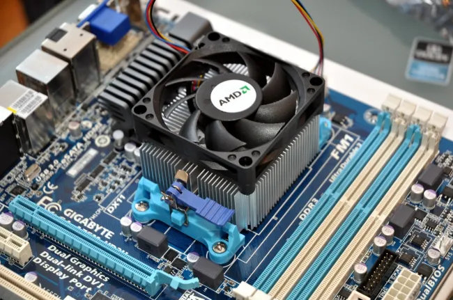 AMD A8 3850 With Radeon HD 6550D Running On Linux Review Phoronix