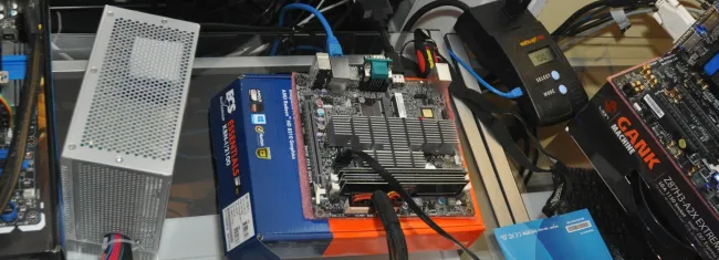 Amd e1 2100 apu with radeon hd graphics 1.00 ghz best sale driver