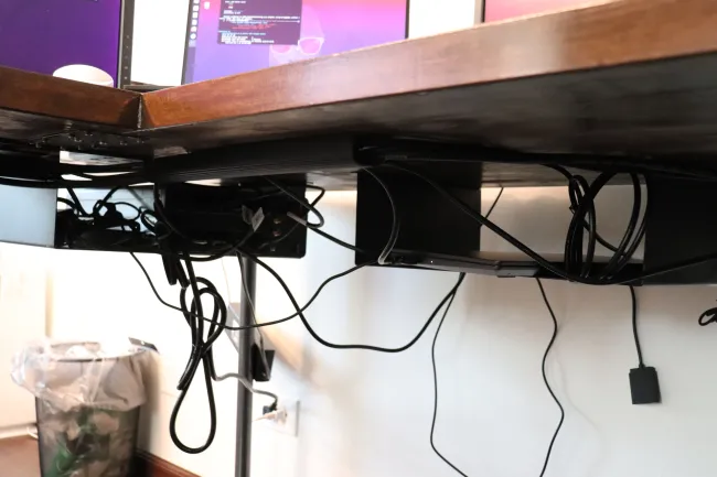 Oeveo Under Desk Mount and Clean up - Vlog 