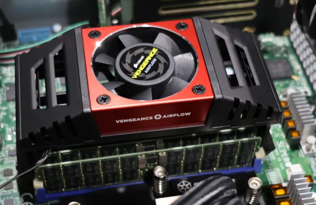 Corsair Vengeance Airflow Memory Cooling Fan installed