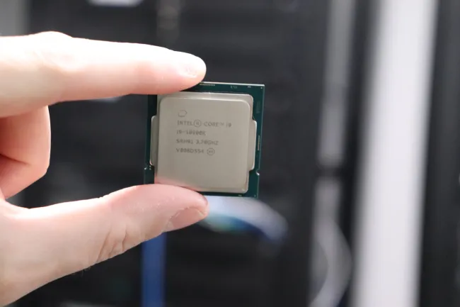 Intel Core i9-10900K & i5-10600K Review: Comet Lake-S Benchmarks