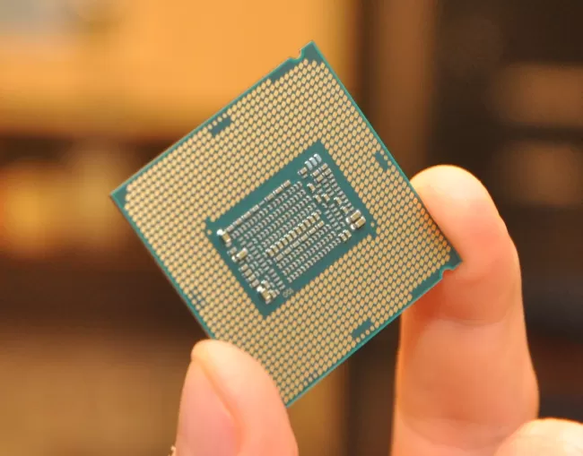 I7 hot sale 8700k graphics