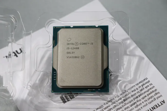 Intel Core i5 12400 Alder Lake: A Great ~$200 CPU For Linux Users Review  - Phoronix