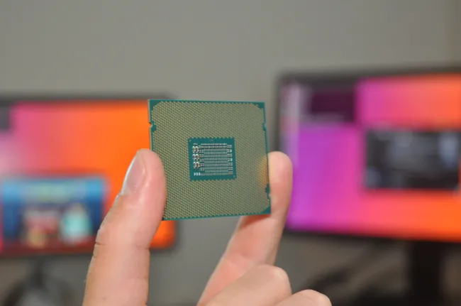 Intel Core i7 7740X Preliminary Benchmarks On Linux - Phoronix