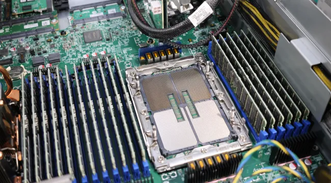 Intel Xeon 6 CPU socket