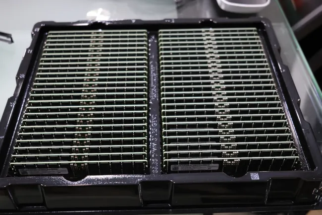 Xeon 6 memory performance testing