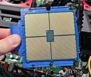 Linux 6.13 Delivering Some Incremental Gains With AMD EPYC 9575F Performance