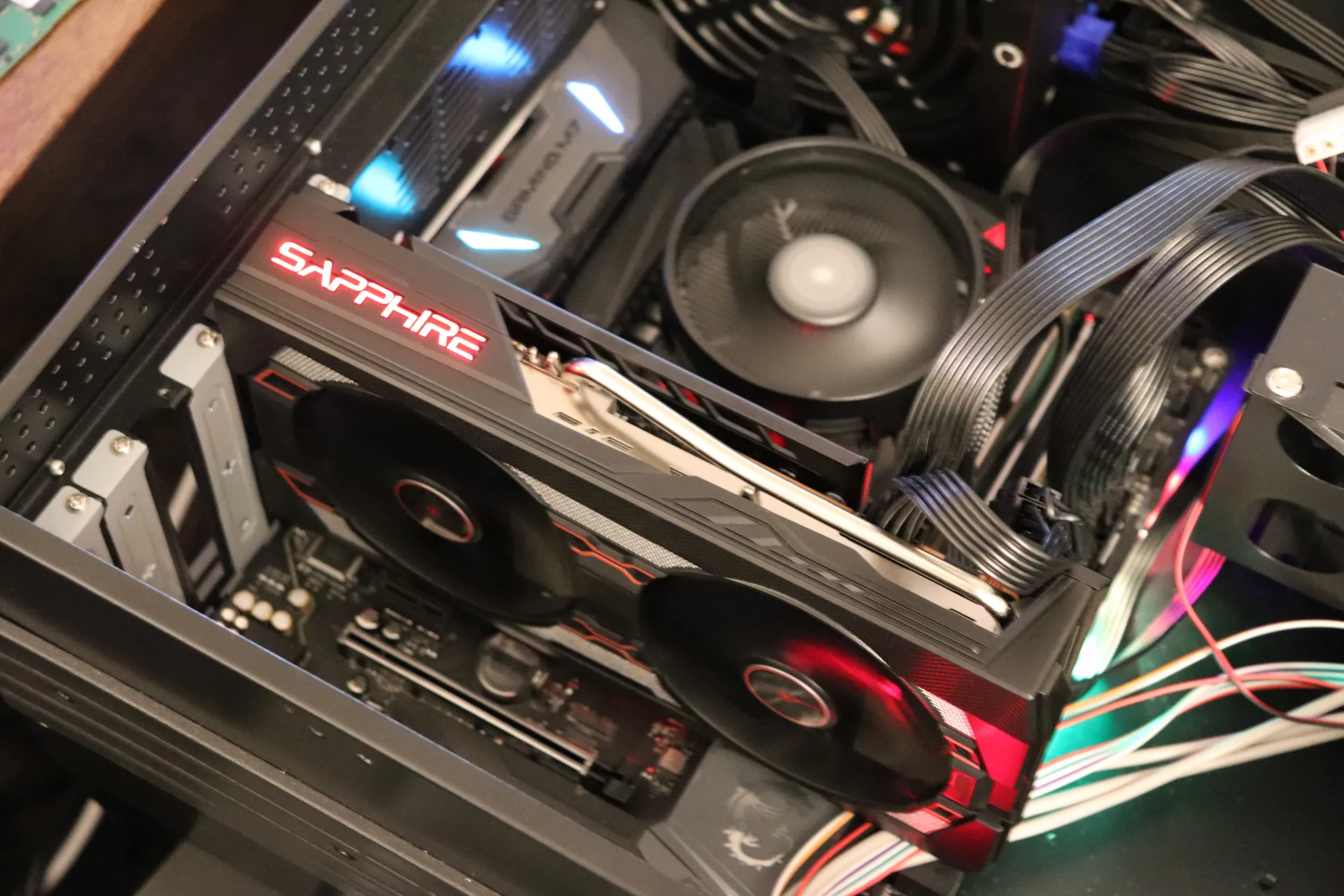 Amd best sale radeon 570x