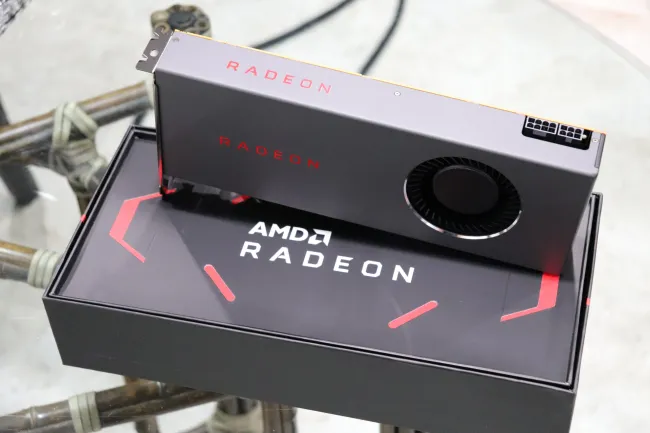 AMD Radeon RX 5700 RX 5700XT Linux Gaming Benchmarks Review