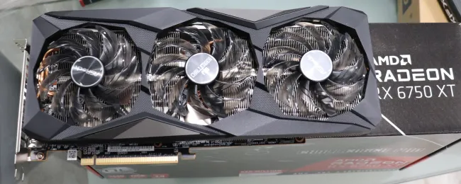 AMD Radeon RX 6700 XT Linux Performance Review - Phoronix