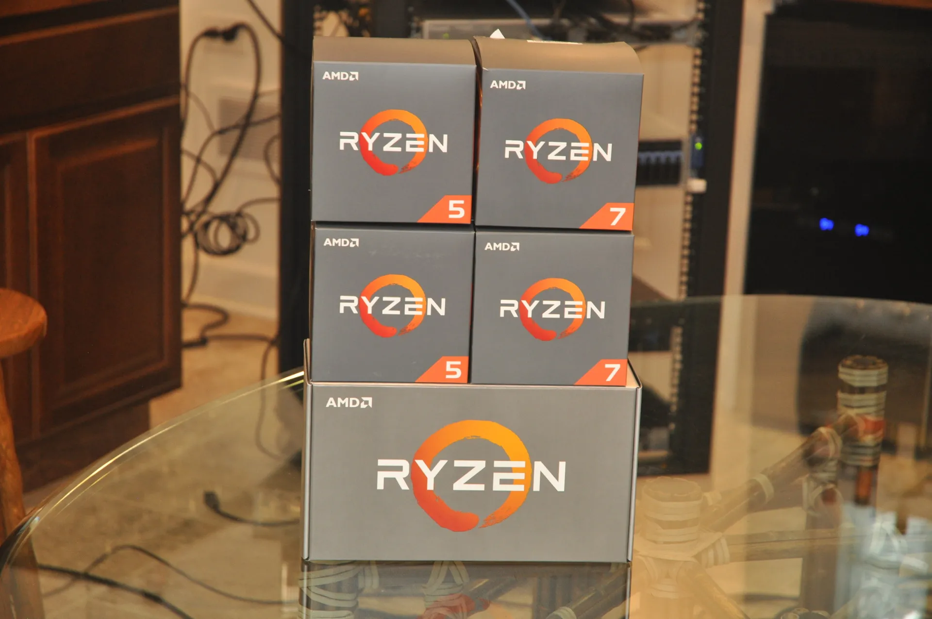 Amd ryzen 5 discount 2700g