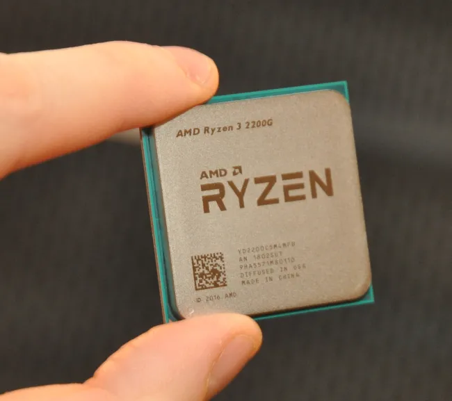 Amd ryzen 3 discount 2200g vega 8