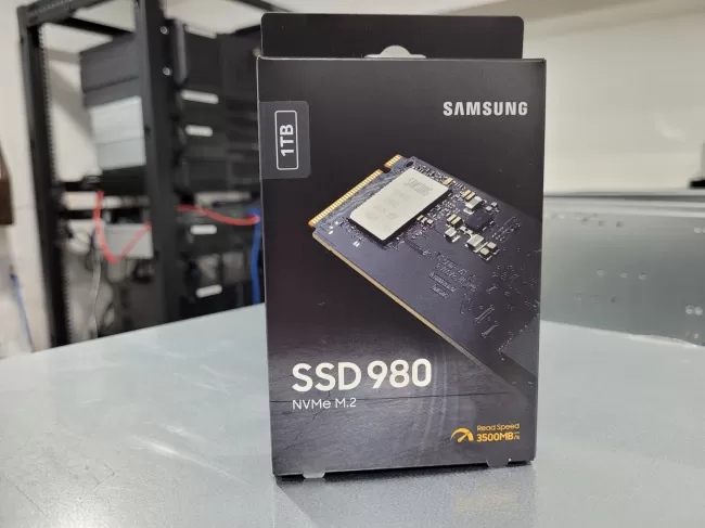 Samsung SSD 980 Review 