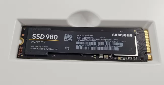Samsung 980 NVMe SSD Linux Performance Review - Phoronix