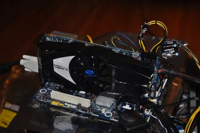 Sapphire Radeon HD 6870 On Linux Review Phoronix