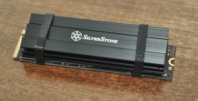 SilverStone SST-TP02-M2  Silverstone SST-TP02-M2 système de  refroidissement d ordinateur Module de mémoire Dissipateur  thermique/Radiateur Noir