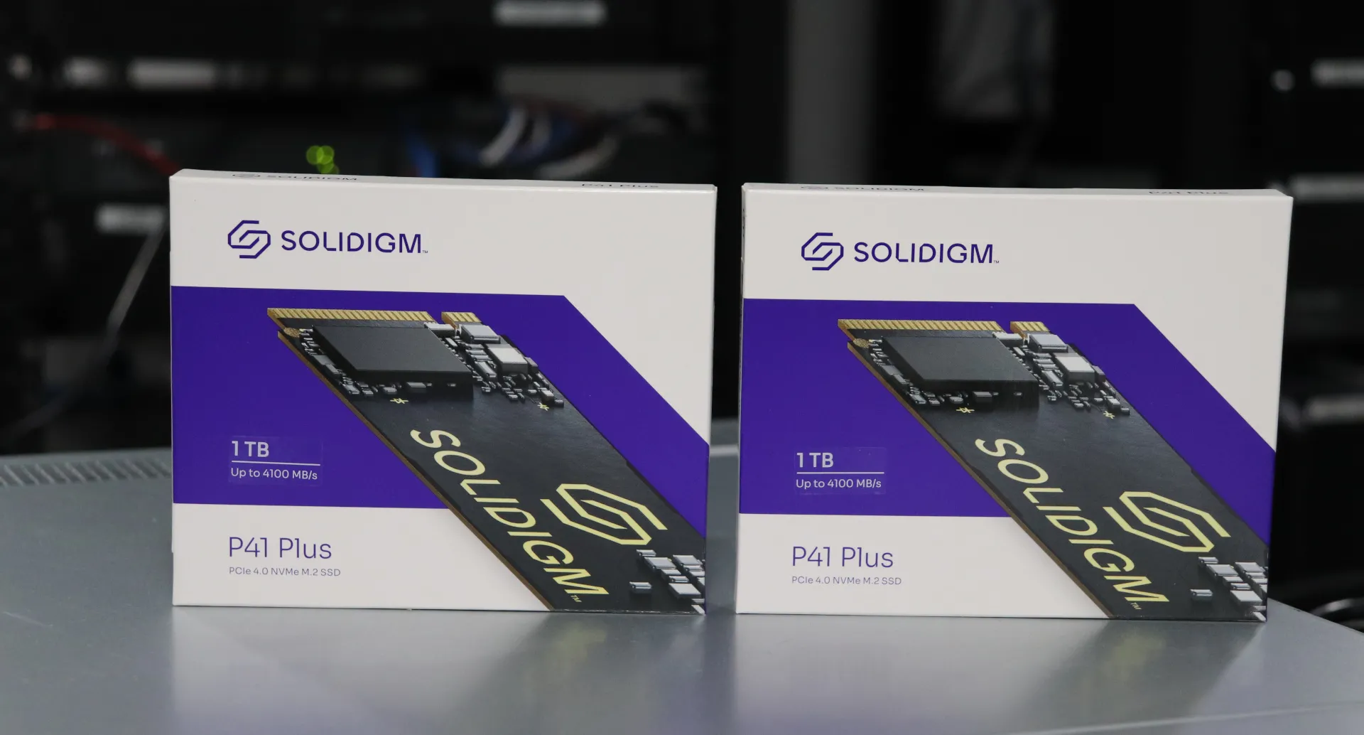 Solidigm 1TB P41 Plus Series M.2 PCIe 4.0 x4 NVMe