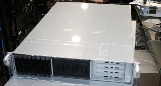 Supermicro AmpereOne 2U server top view