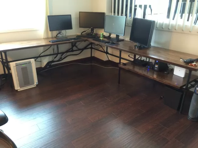 Building A Large L-Shaped Desk For Accommodating Plenty Of Computers -  Phoronix